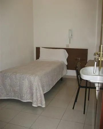 Lourdes برشلونة